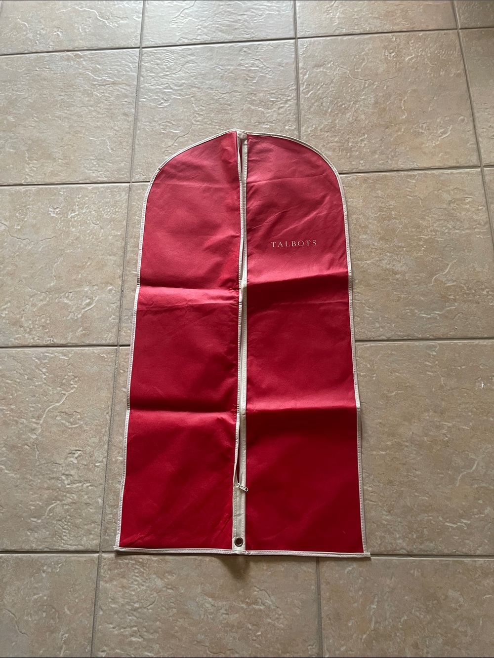 🖤 5/$25 garment bag Talbots